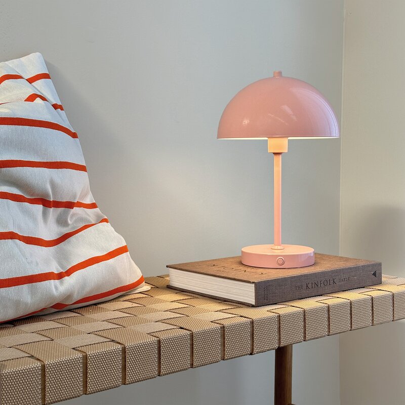 Stockholm portable bordlampe version 2 30 cm lyserød