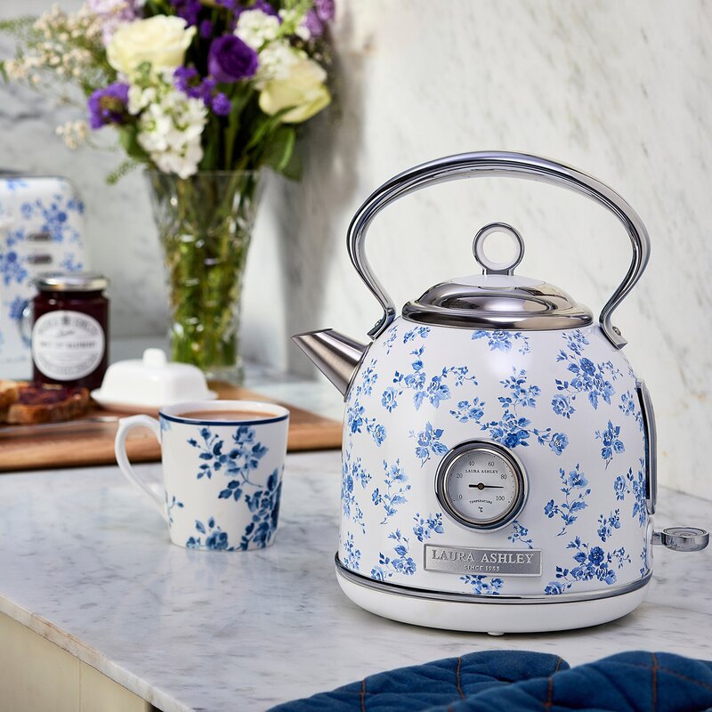Dome elektrisk vannkoker 1,7L China Rose blå/hvit