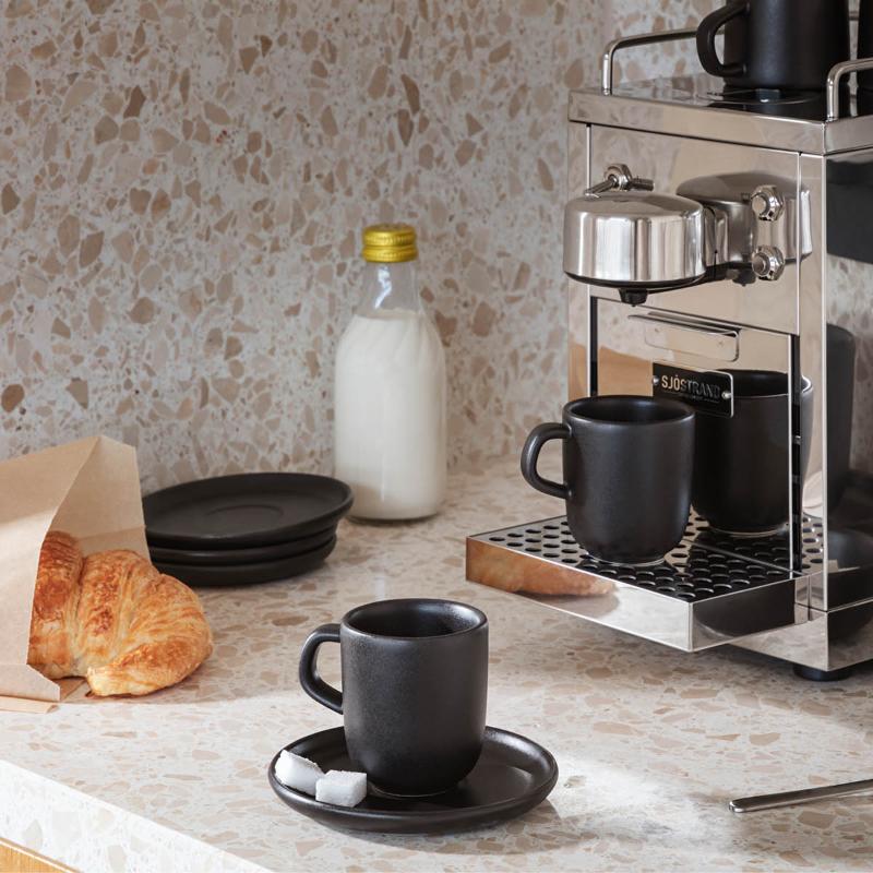 Nordic Kitchen espressokopp m/fat 7 cl svart
