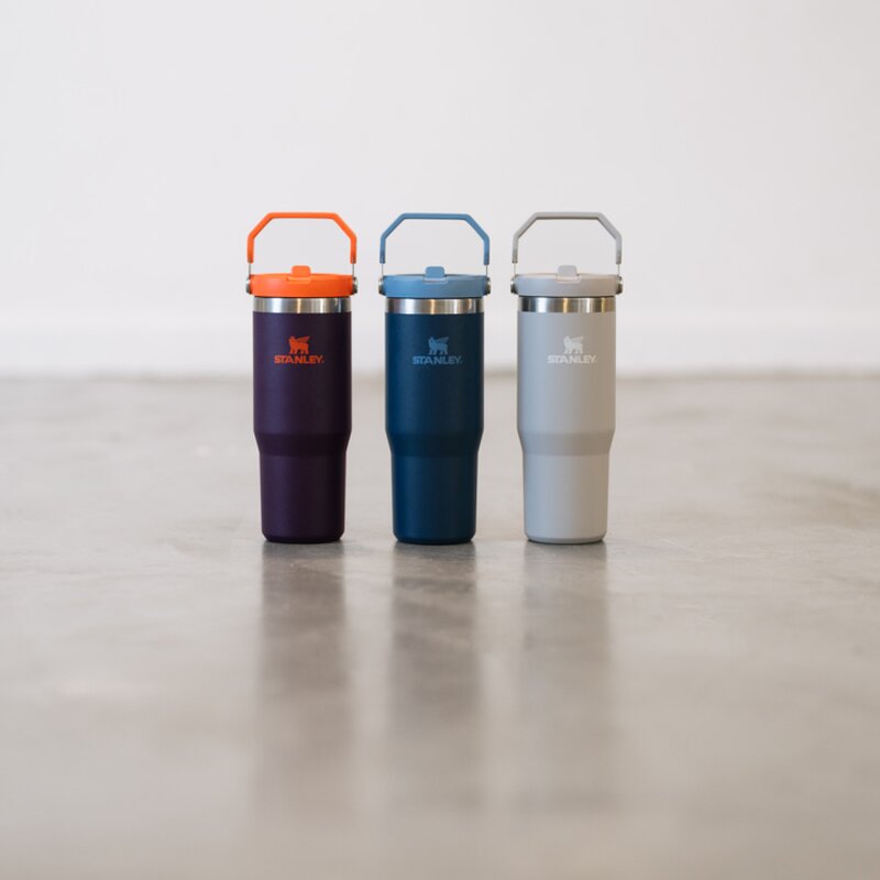 Iceflow flip straw tumbler termoflaske 0,89L ash