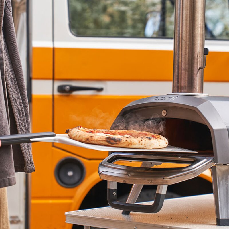 Karu 2 pizzaovn vedfyrt/gass 12" svart
