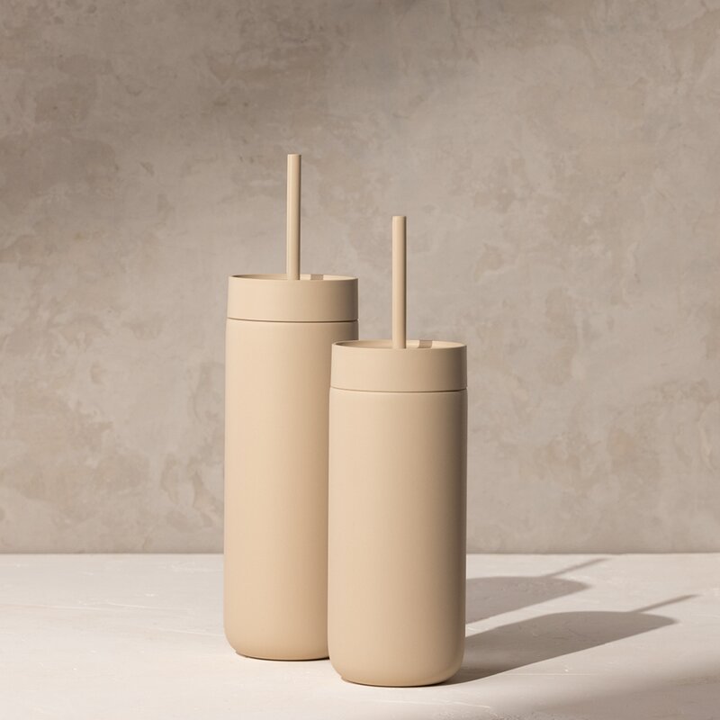Carter Cold Desert Capsule tumbler med sugerør 590 ml sand dune