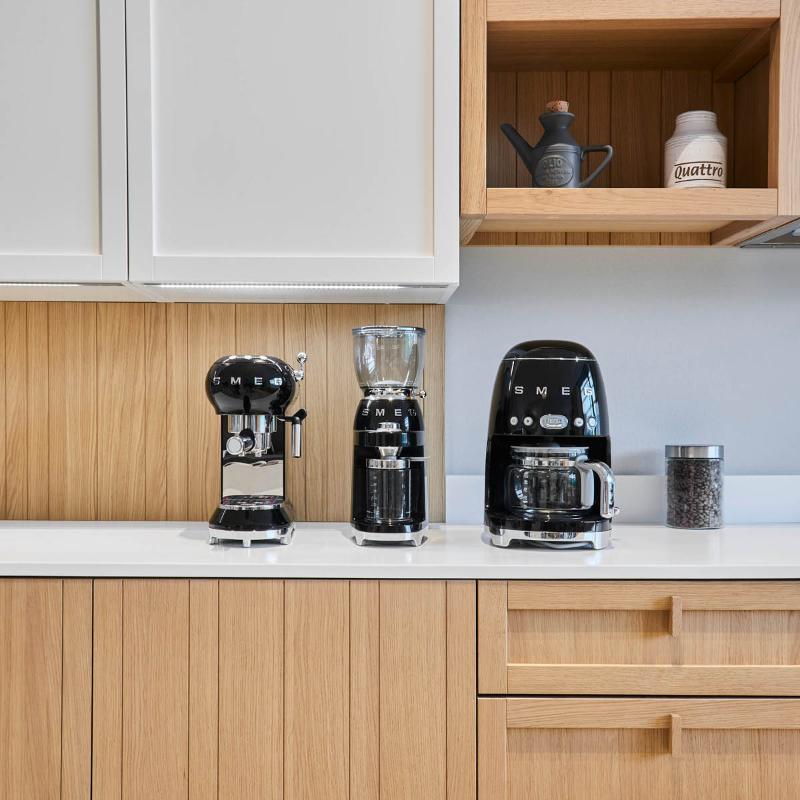 Kaffetrakter DCF02 1,4L svart