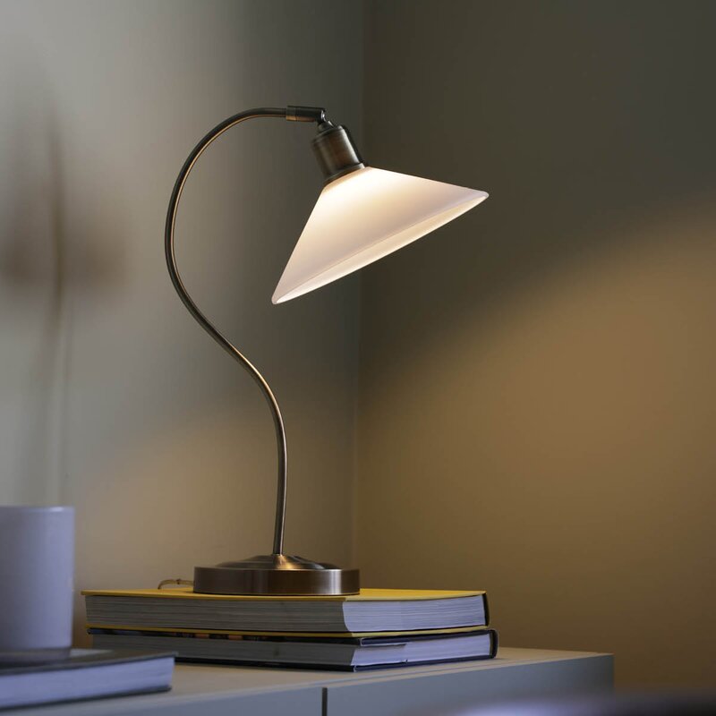 Vela bordlampe 49 cm antique messing/hvit