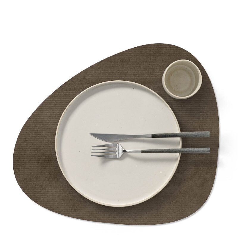 Curve Corduroy spisebrikke 37x44 cm caviar