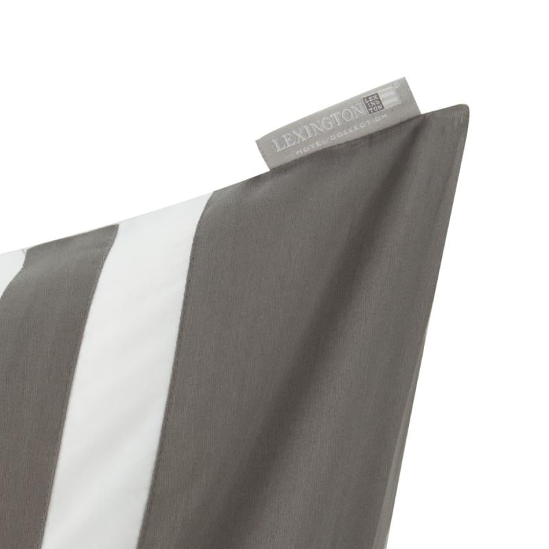 Hotel contrast putevar bomullssateng 65x65 cm hvit/charcoal
