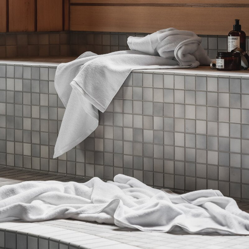 Spa håndkle 100x150 cm hvit