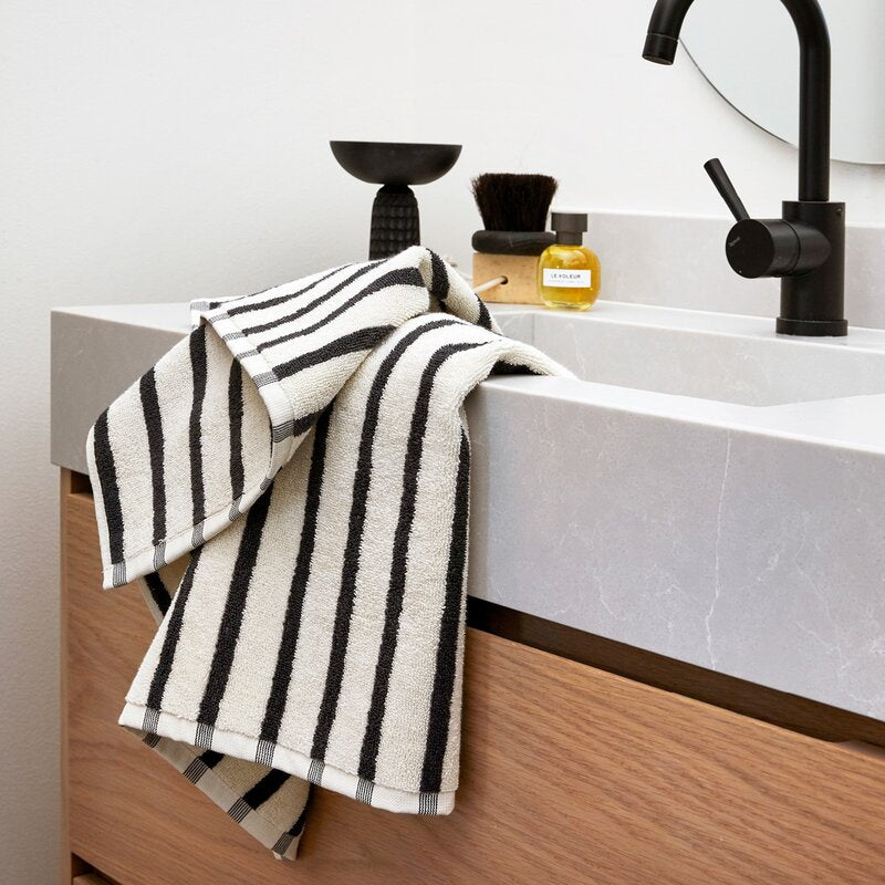 Everyday stripe håndkle 50x90 cm antrasitt