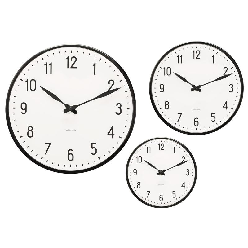 Station veggur 21 cm hvit/svart