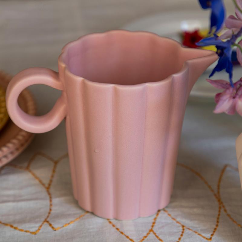 Birgit mugge 1L lily rosa