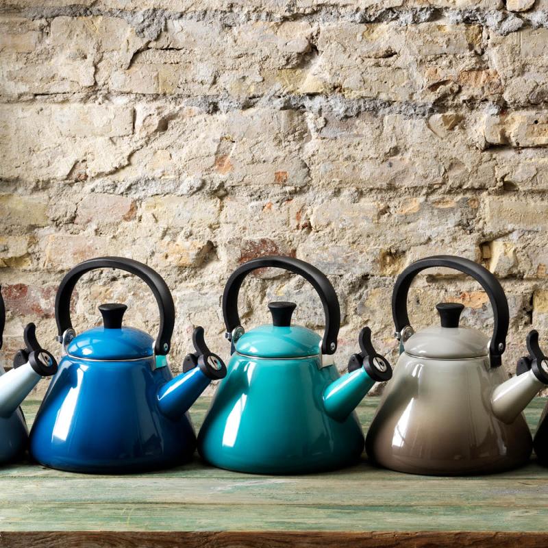 Kone vannkjele med fløyte 1,6L deep teal