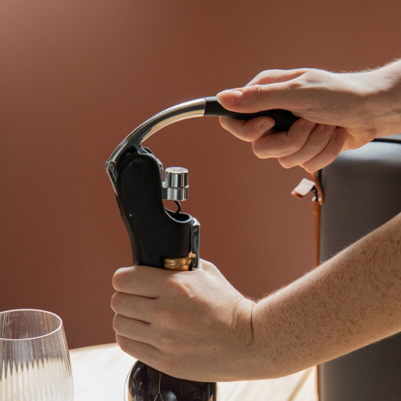 Vinåpner med spakarm og foliekutter 15,5 cm svart