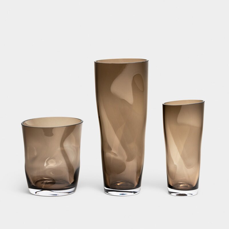 Squeeze tulipanvase 18 cm smokey brown