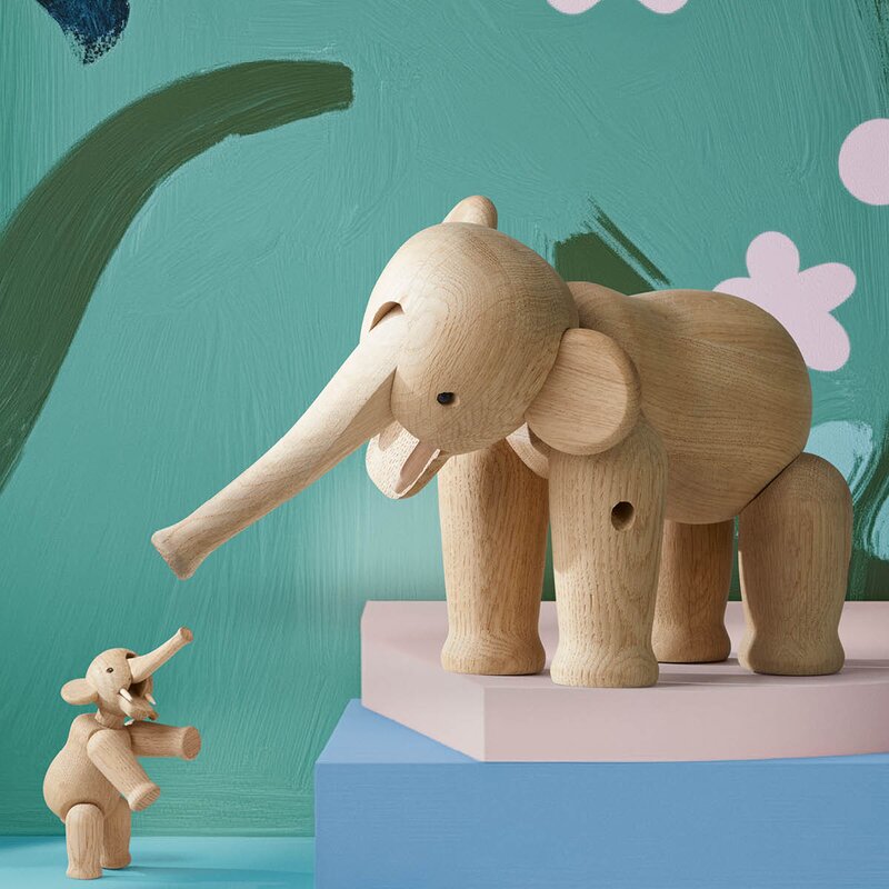 Elefant stor 22 cm eik