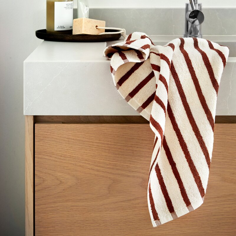 Everyday stripe håndkle 50x90 cm terracotta