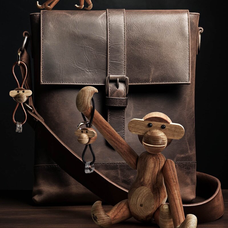 Ape nøkkelring 3 cm gull/natur/teak/limba