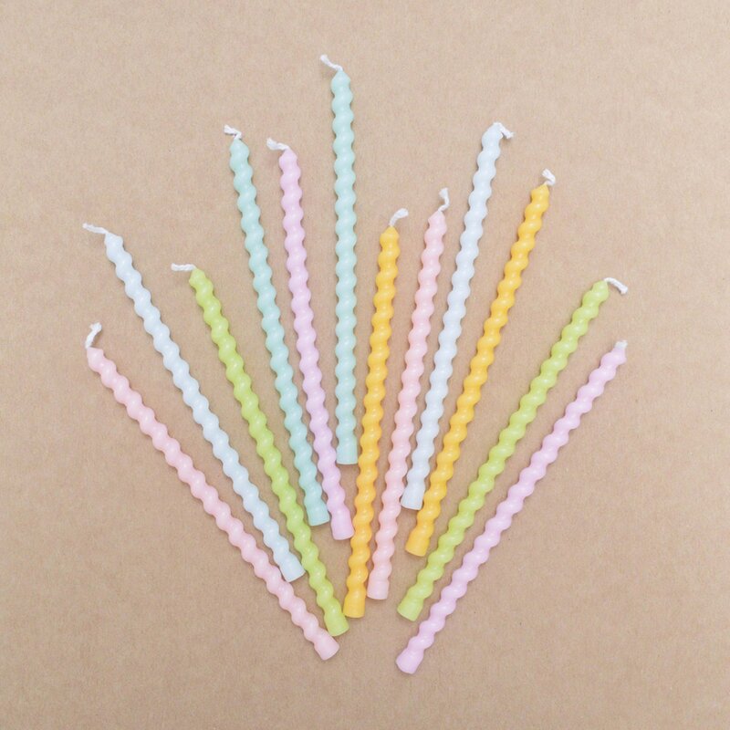 Kakelys vridde 12 stk pastell multi
