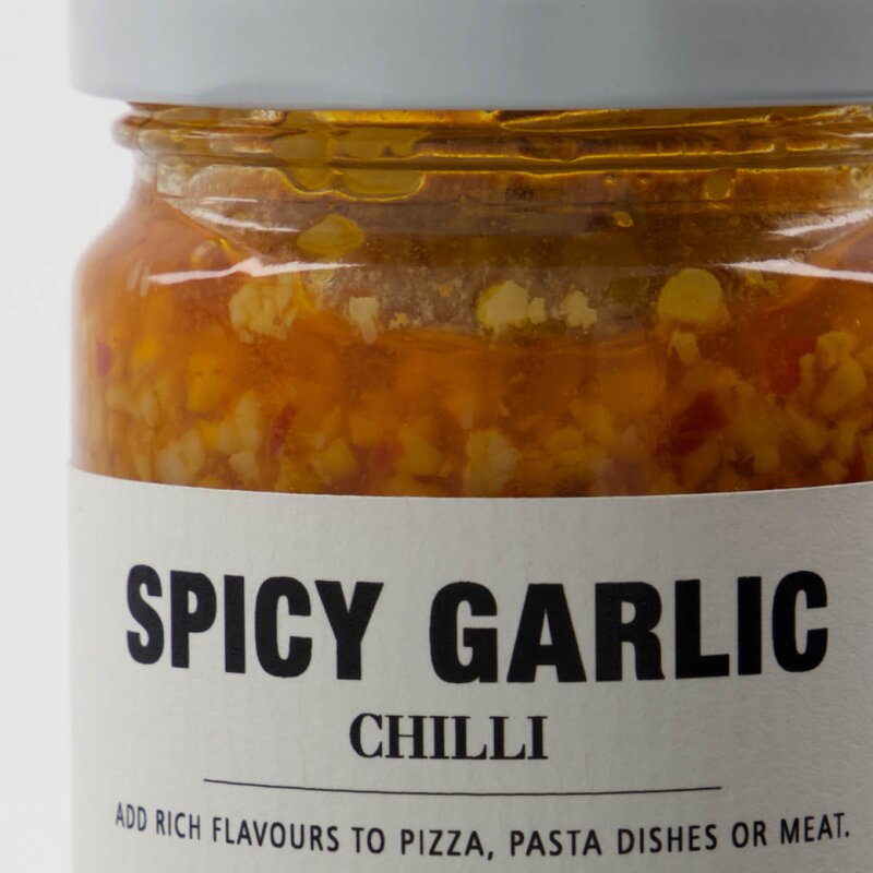 Krydret hvitløk chilliolje 135 g