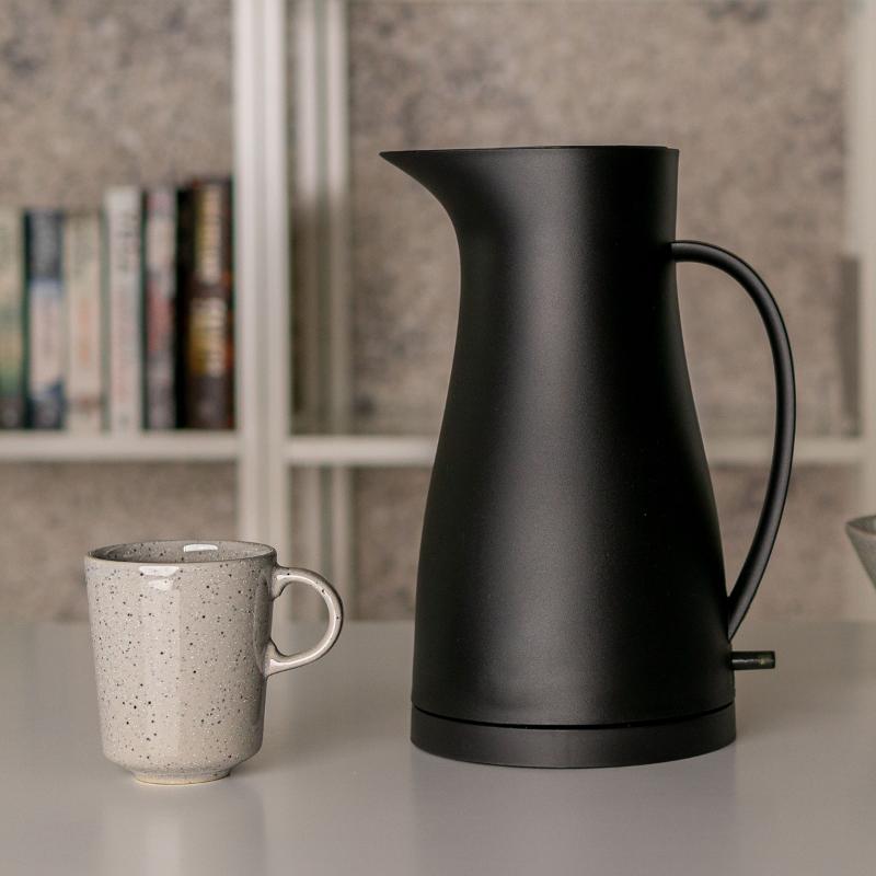 Lundi vannkoker 1,2L svart