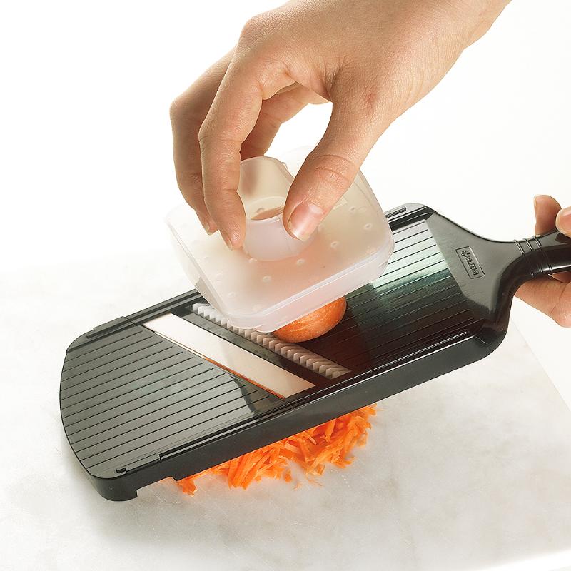 Julienne med keramisk blad svart