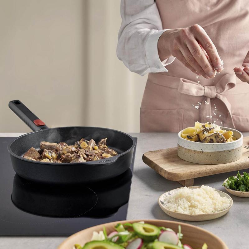 Eco logic qxr stekepanne 28 cm avtagbart håndtak svart