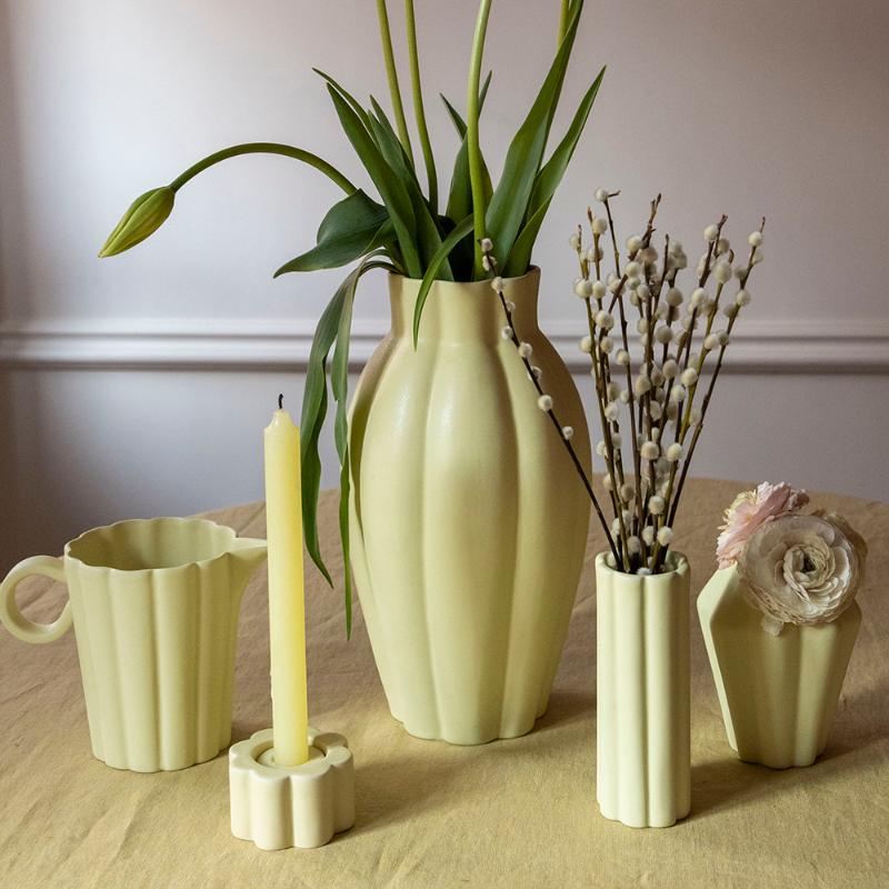 Birgit vase 5 cm pale yellow