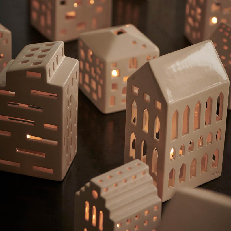 Urbania lyshus kirke 18 cm