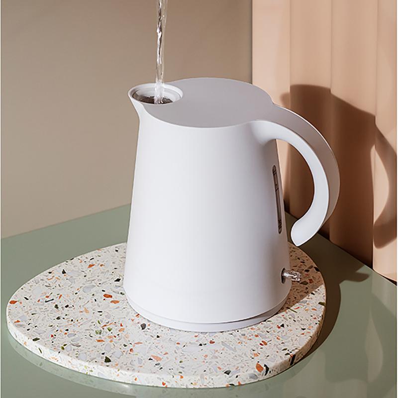 Rise vannkoker 1,2L hvit
