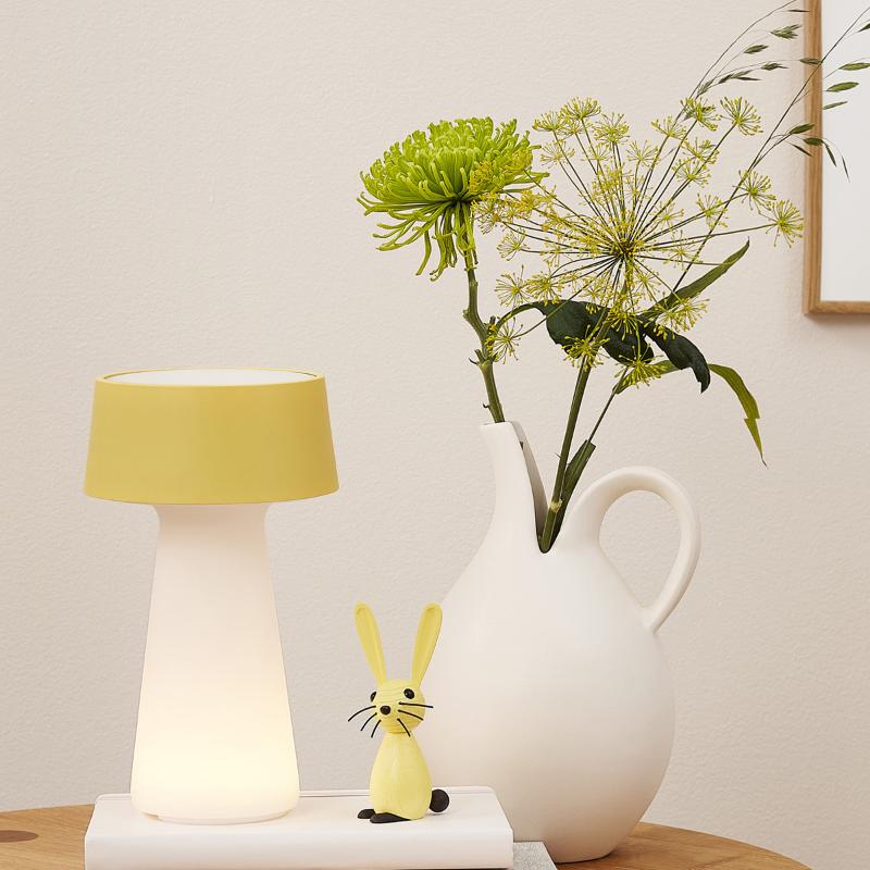 Ember bordlampe Pale yellow