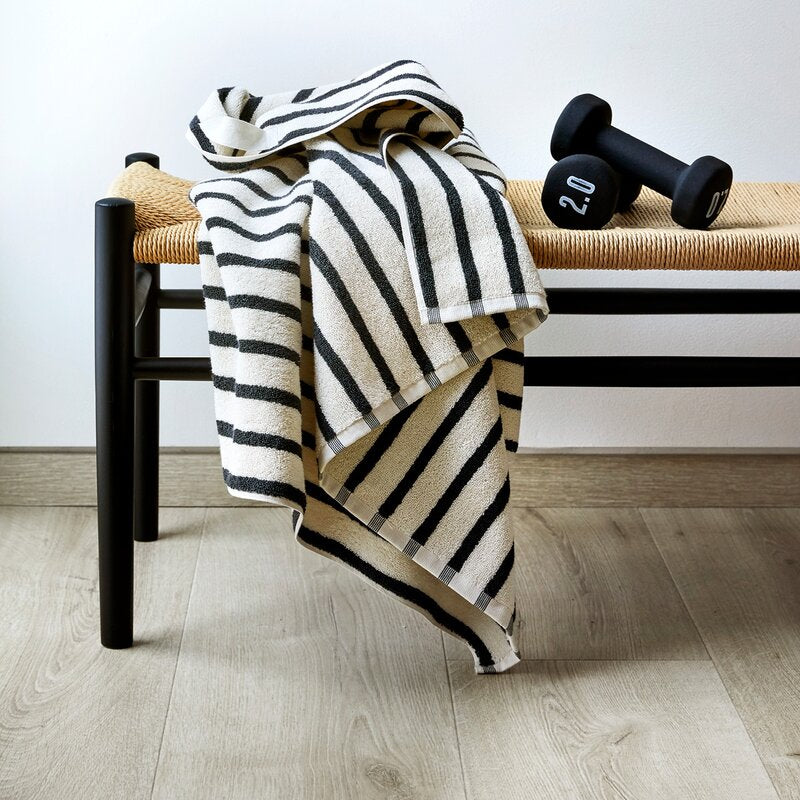 Everyday stripe håndkle 70x140 cm antrasitt