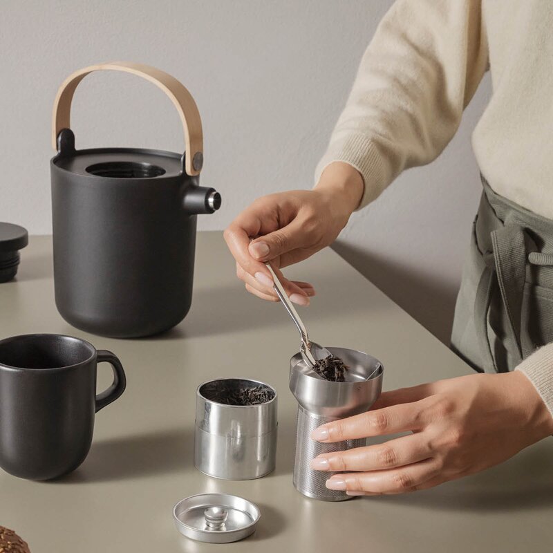 Nordic Kitchen te-termokanne 1L svart