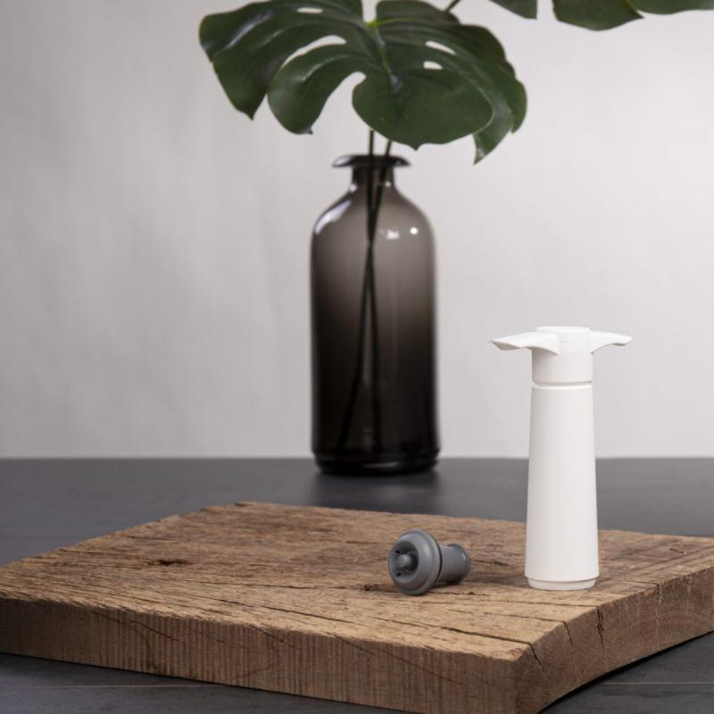 Wine Saver Blister + 1 propp 2 sett hvit