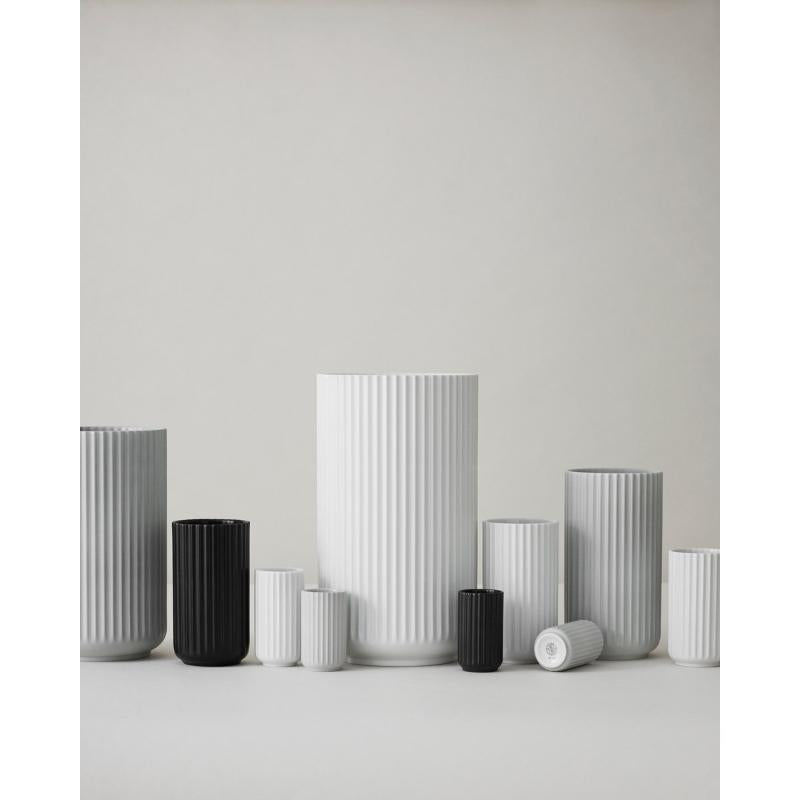 Vase h38 cm hvit
