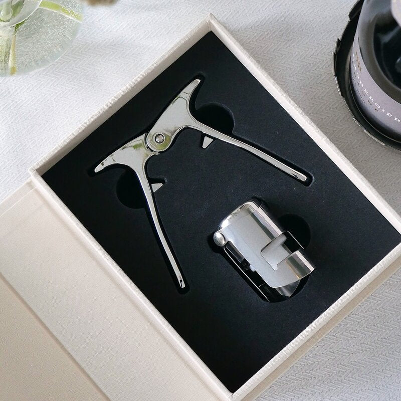 The Essentials champagneverktøy