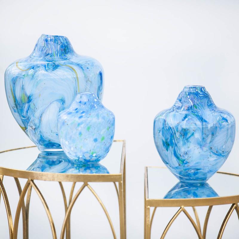 Unik skulptur kunstglass M 24 cm blå multi