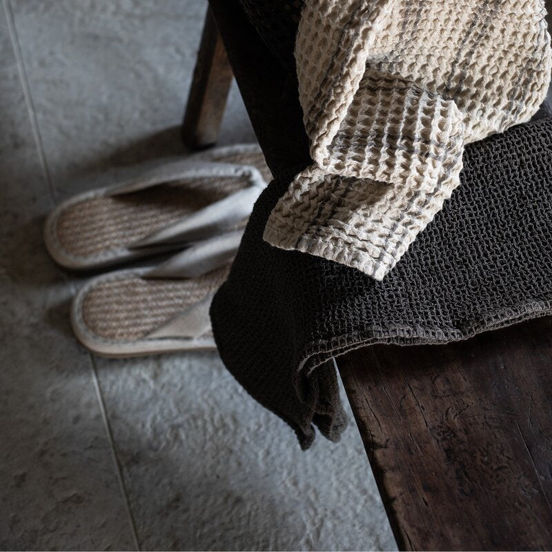 Nella håndkle vaflet 50x70 cm taupe