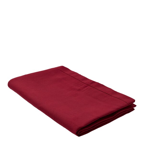 Duk med brodert hullsøm 340x140 cm mørkerød