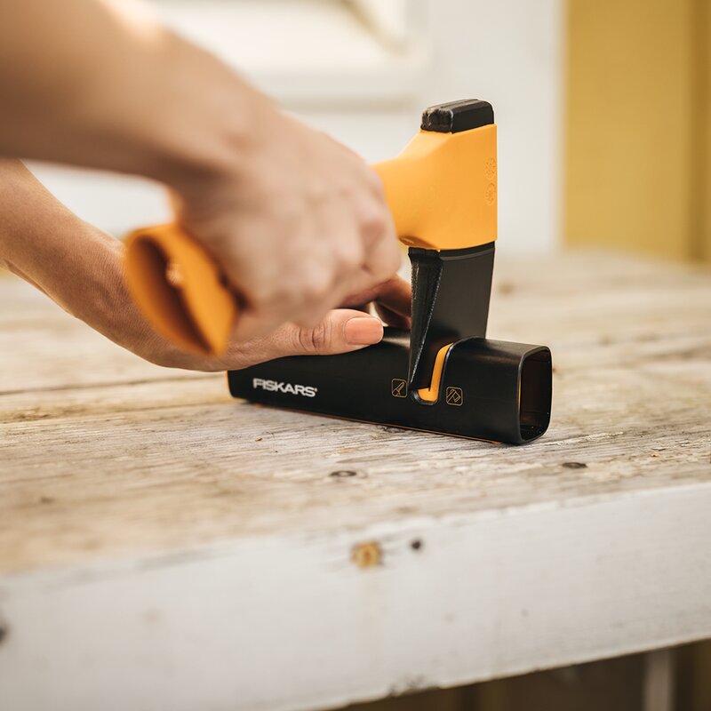 Xsharp™ øks-/knivsliper 16,5 cm svart