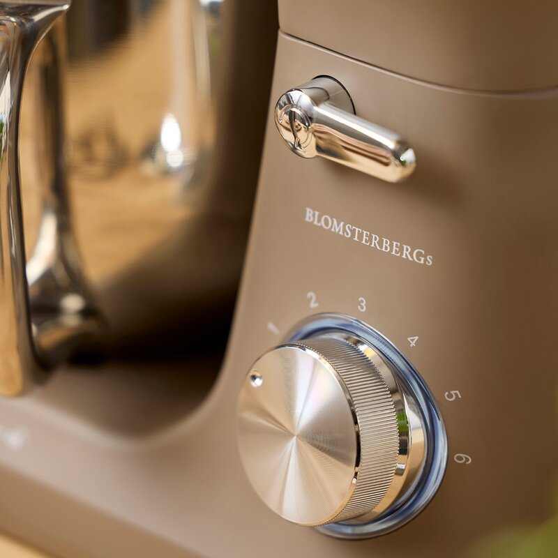 Kjøkkenmaskin 800W latte