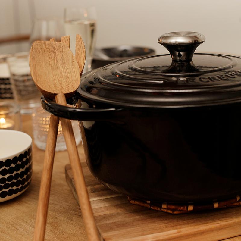 Signature støpejernsgryte rund 24 cm 5L black