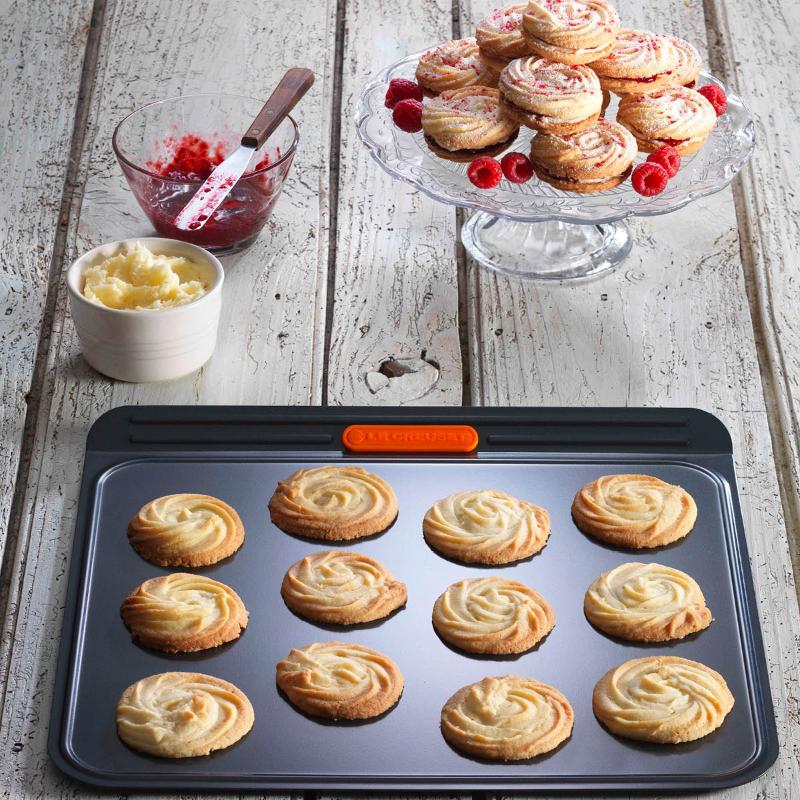 Non-stick kjeksbakeplate