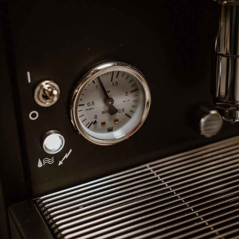 Semi-Pro kaffemaskin 2,9L cellini classic svart