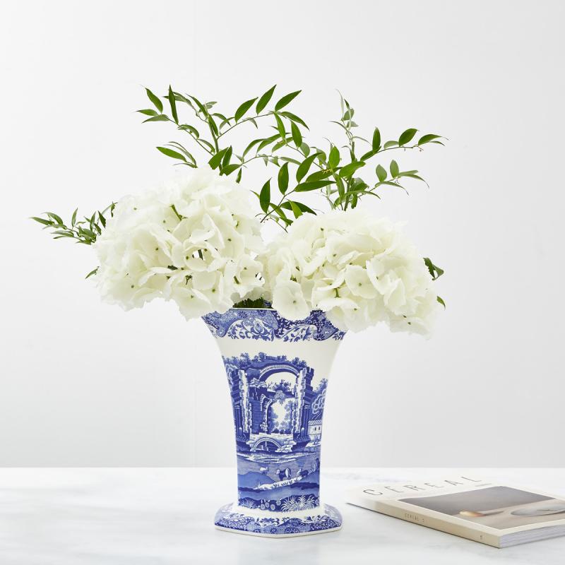 Blue Italian vase 27 cm blå/hvit