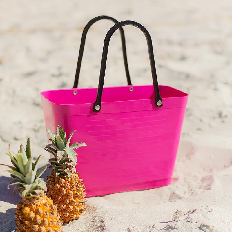 Klassisk veske liten 7,5L cerise