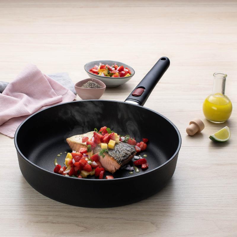 Eco Lite stekepanne 24 cm svart