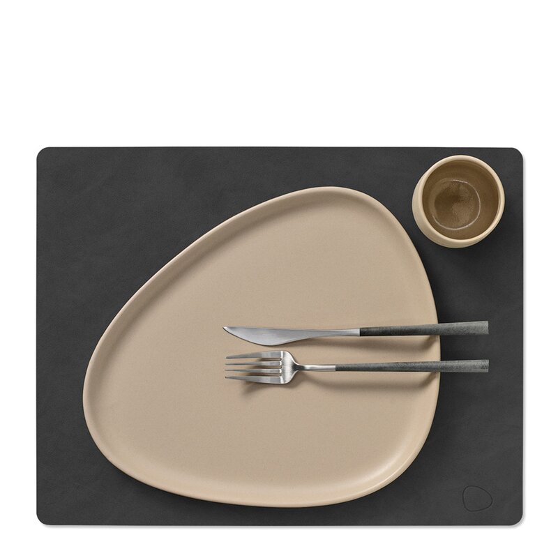Square Nupo spisebrikke L 35x45 cm svart
