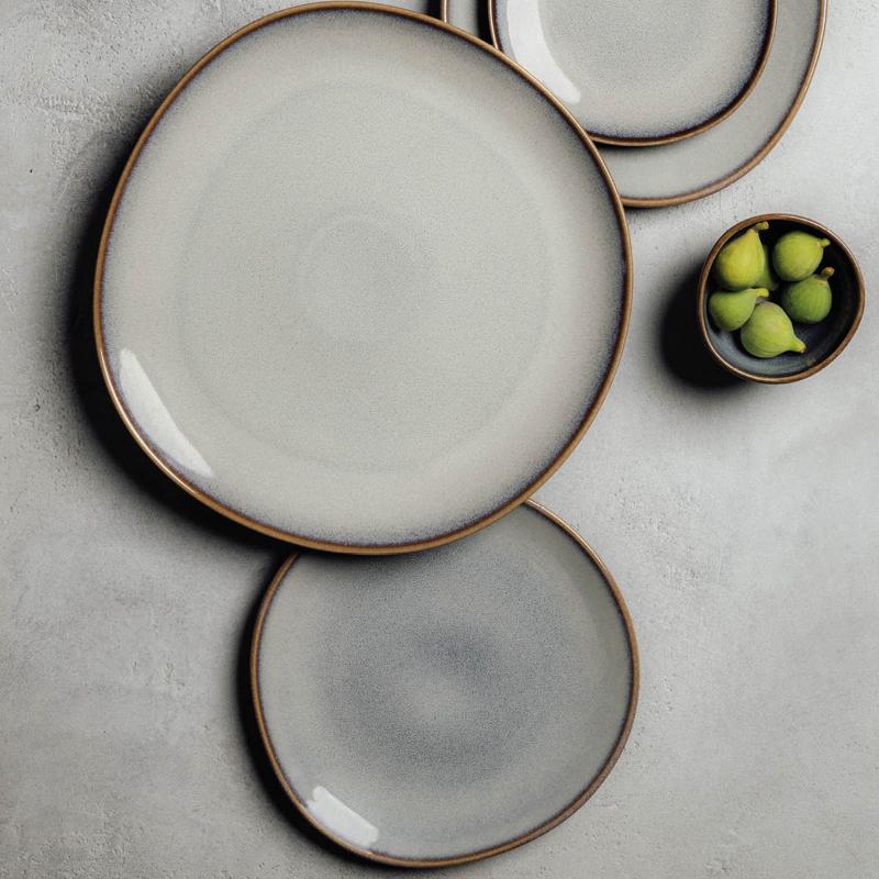 Lave Beige serverings fat 9,7x32 cm