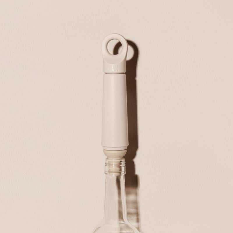 Loop wine saver sand