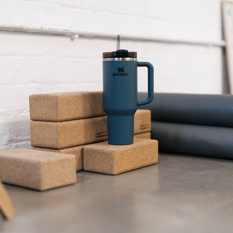Quencher tumbler 1,18L blue spruce
