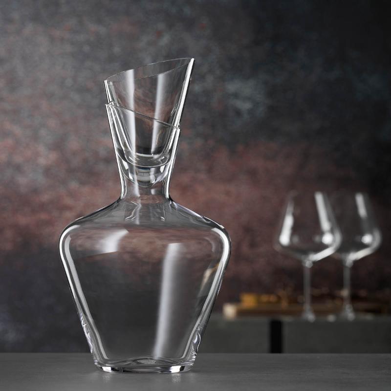 Definition vinkaraffel i krystall 1L